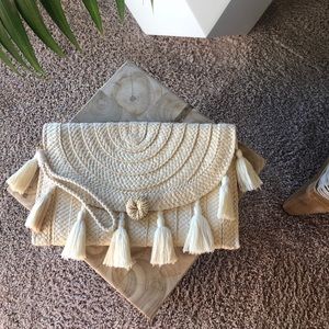 Andeawy Woven Wristlet Purse